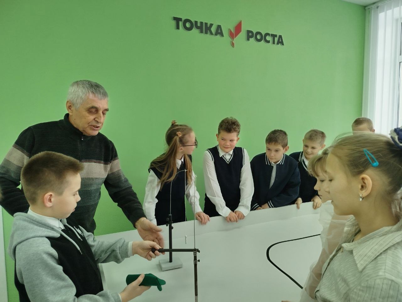 "Юный физик" "Юный физик".
